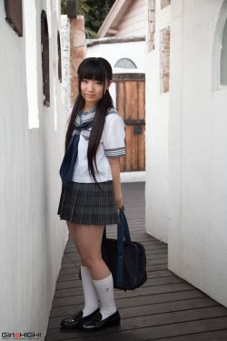 邻居的妻子