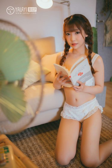 两个男的打扑克的视频